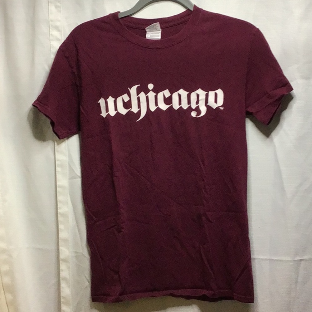 Gildan University of Chicago G.P.A. T-Shirt
